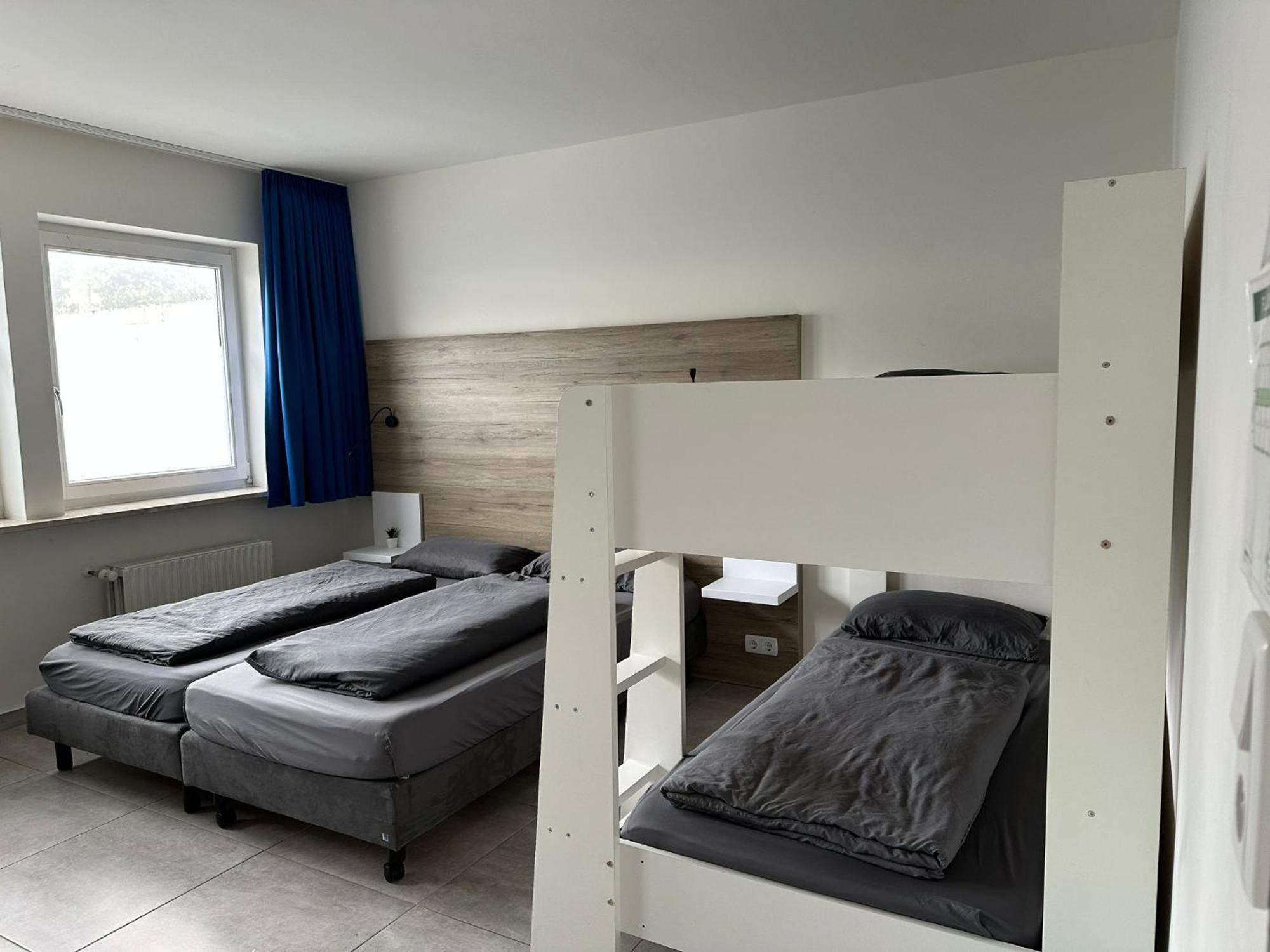 Mk Hostel Oyten - Free Wifi & Parking - 24H Check-In מראה חיצוני תמונה
