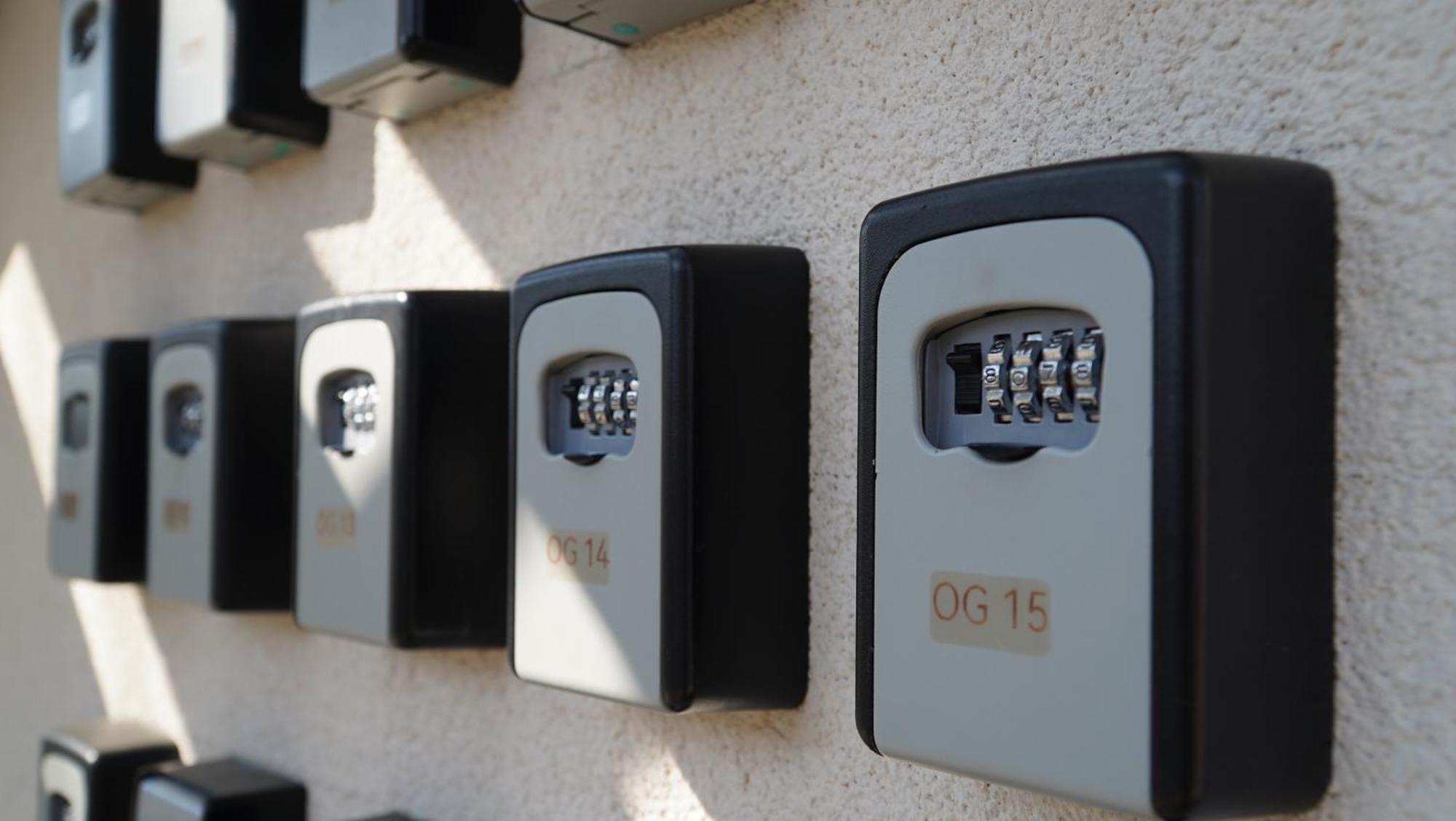 Mk Hostel Oyten - Free Wifi & Parking - 24H Check-In מראה חיצוני תמונה