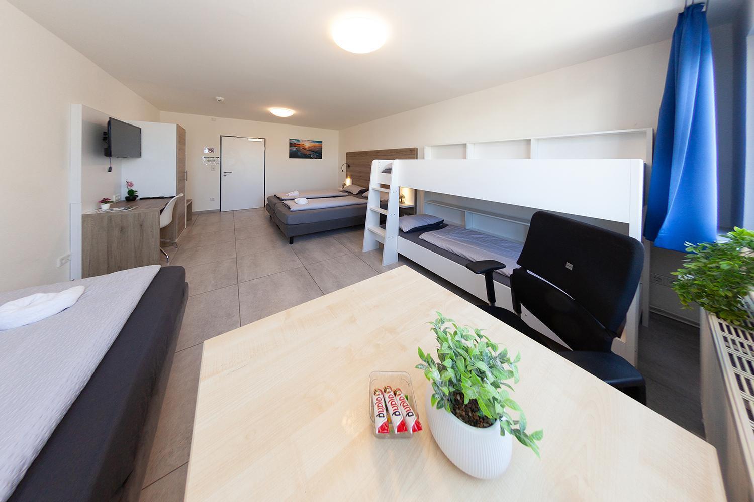 Mk Hostel Oyten - Free Wifi & Parking - 24H Check-In מראה חיצוני תמונה